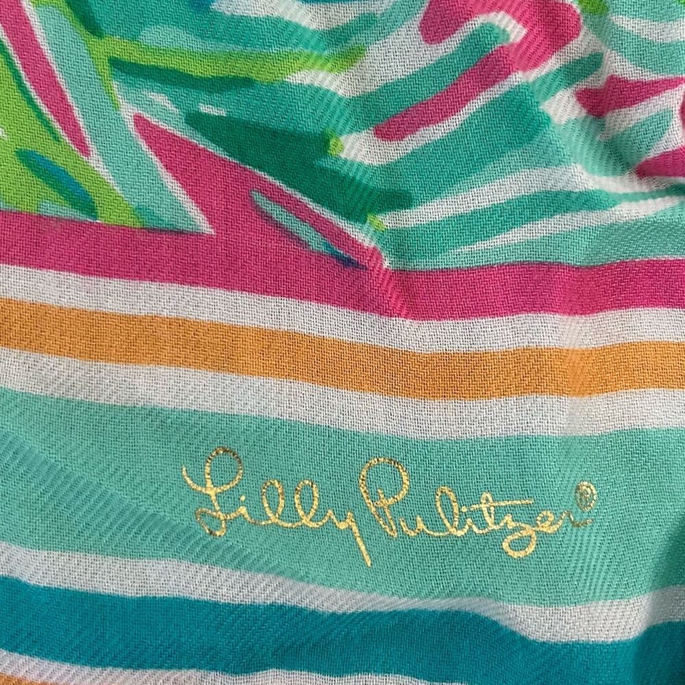 Lilly Pulitzer Murfee Tropical Storm Scarf with Hot Pink Fringe - Rare 2015 - Picture 8 of 11